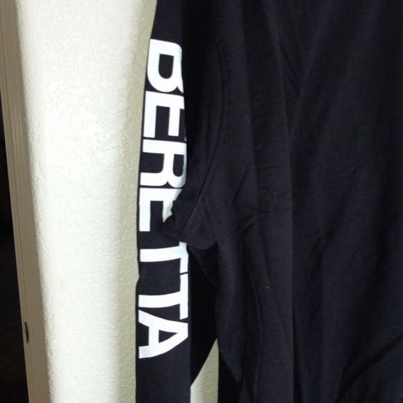 Men's Beretta 100% cotton 4XL long sleeve t-shirt BLK logo on arm / front NWTS - Picture 4 of 7